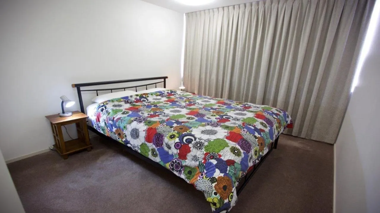 Marika Unit 1 Kings Beach Qld location